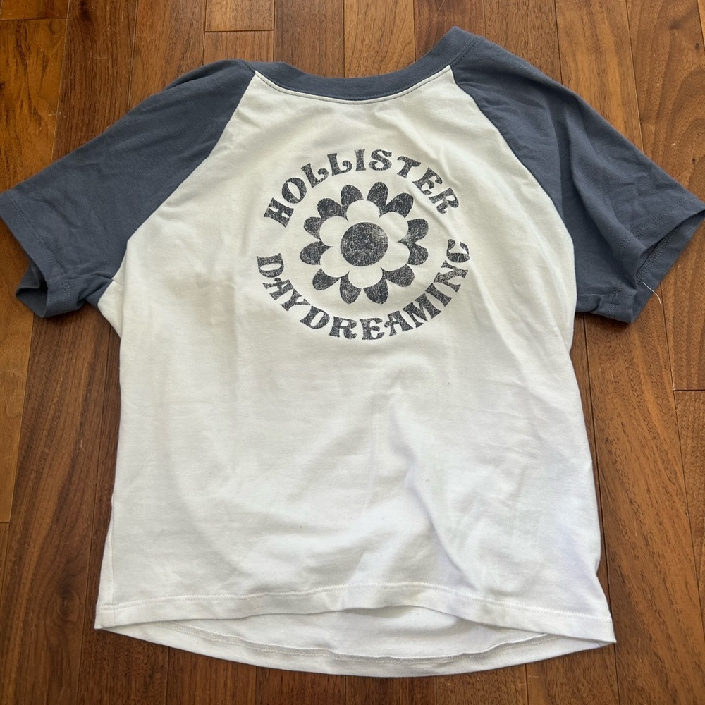 Hollister Kids White and Gray Raglan T-Shirt